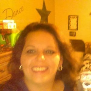 Meet your Posher, Leeann